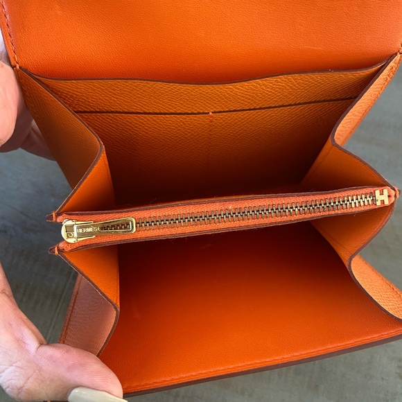 Hermès Constance Short Wallet - Picture 10 of 15